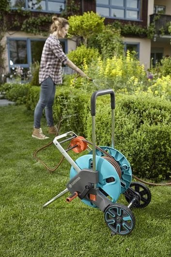 WÓZEK NA WĄŻ CLEVERROLL M GARDENA WÓZEK NA WĄŻ CLEVERROLL M GARDENA