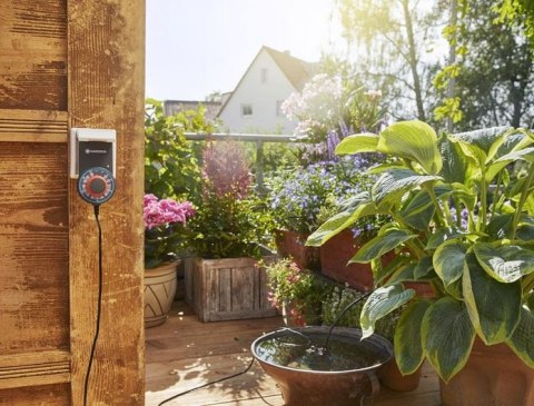 AUTOMATYCZNA KONEWKA DO SKRZYNEK BALKONOWYCH GARDENA AUTOMATYCZNA KONEWKA DO SKRZYNEK BALKONOWYCH GARDENA