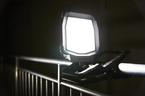 LAMPA AKUMULATOROWA SHINY 5000 LM Z BLUETOOTH MARELD LAMPA AKUMULATOROWA SHINY 5000 LM Z BLUETOOTH MARELD