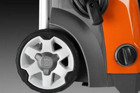 MYJKA CIŚNIENIOWA PW360 HUSQVARNA MYJKA CIŚNIENIOWA PW360 HUSQVARNA