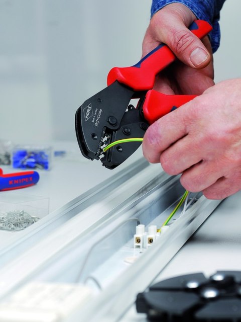 SZCZYPCE DO ZAGNIATANIA Z MAGAZYNKIEM I 5 MATRYC.MULTICRIMP KNIPEX SZCZYPCE DO ZAGNIATANIA Z MAGAZYNKIEM I 5 MATRYC.MULTICRIMP KNIPEX