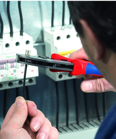 SZCZYPCE DO ZAGNIATANIA Z MAGAZYNKIEM I 5 MATRYC.MULTICRIMP KNIPEX SZCZYPCE DO ZAGNIATANIA Z MAGAZYNKIEM I 5 MATRYC.MULTICRIMP KNIPEX