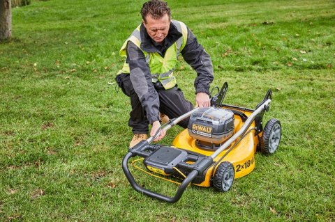 KOSIARKA AKUMULATOROWA DEWALT 48CM 2x18V 2x5Ah XR + ŁADOWARKA KOSIARKA AKUMULATOROWA DEWALT 48CM 2x18V 2x5Ah XR + ŁADOWARKA