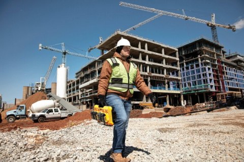 ŁADOWARKA XR 8.0A 4*18V DEWALT ŁADOWARKA XR 8.0A 4*18V DEWALT