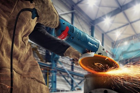 SZLIFIERKA KĄTOWA GWS 24-180 180MM 2400W BOSCH SZLIFIERKA KĄTOWA GWS 24-180 180MM 2400W BOSCH