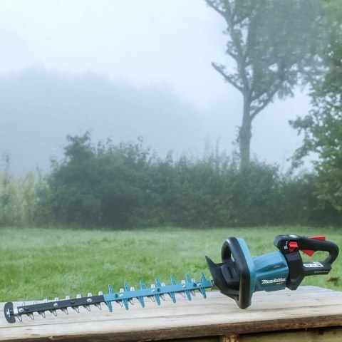 NOŻYCE AKUMULATOROWE DO ŻYWOPŁOTU 600MM XGT 40V 0*AH MAKITA NOŻYCE AKUMULATOROWE DO ŻYWOPŁOTU 600MM XGT 40V 0*AH MAKITA