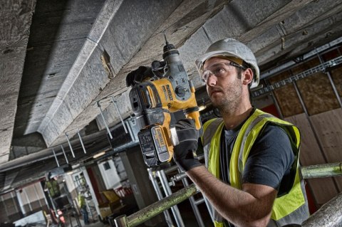 MŁOTOWIERTARKA AKUMULATOROWA 18V XR SDS+ 0*AH TSTAK DEWALT MŁOTOWIERTARKA AKUMULATOROWA 18V XR SDS+ 0*AH TSTAK DEWALT