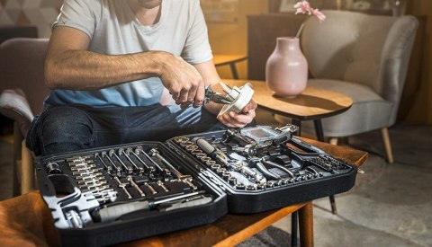 ZESTAW NARZĘDZI M4K GARAGE 90 ELEMENTÓW NEO ZESTAW NARZĘDZI M4K GARAGE 90 ELEMENTÓW NEO