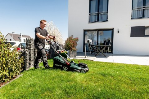 KOSIARKA DO TRAWY AKUM. 36CM RM 36-18 LTX BL 36 2*5.2AH METABO KOSIARKA DO TRAWY AKUM. 36CM RM 36-18 LTX BL 36 2*5.2AH METABO