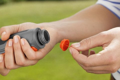 CLASSIC WIELOFUNKCYJNY PISTOLET ZRASZAJĄCY GARDENA CLASSIC WIELOFUNKCYJNY PISTOLET ZRASZAJĄCY GARDENA