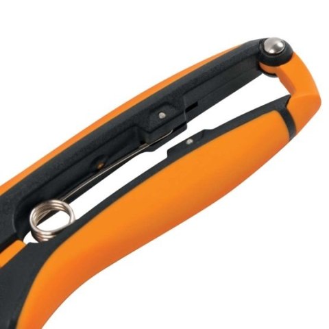 NOŻYCZKI SP160 CURVED MICRO-TIP FISKARS NOŻYCZKI SP160 CURVED MICRO-TIP FISKARS