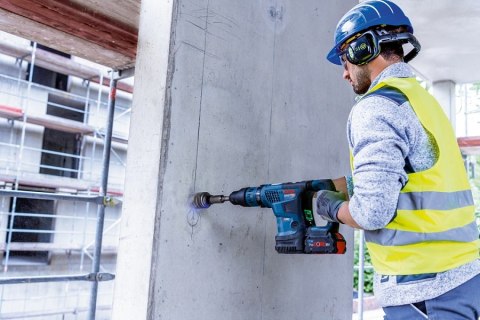 MŁOT UDAROWY OBROTOWY AKUMULATOROWY SDS MAX GBH 18V-36C 0*AH BOSCH MŁOT UDAROWY OBROTOWY AKUMULATOROWY SDS MAX GBH 18V-36C 0*AH BOSCH