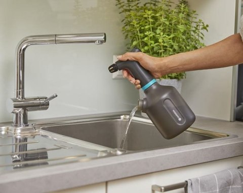 OPRYSKIWACZ EASYPUMP 1 L GARDENA OPRYSKIWACZ EASYPUMP 1 L GARDENA