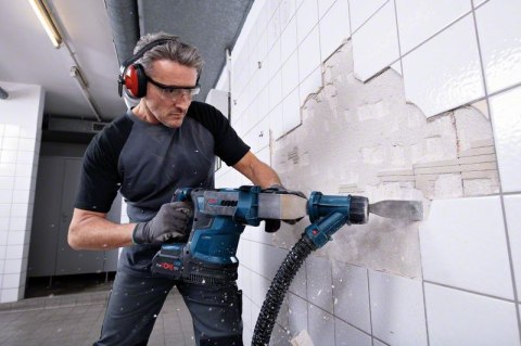 MŁOT UDAROWY OBROTOWY SDS+ GBH 18V-34CF 2*8.0AH BOSCH MŁOT UDAROWY OBROTOWY SDS+ GBH 18V-34CF 2*8.0AH BOSCH