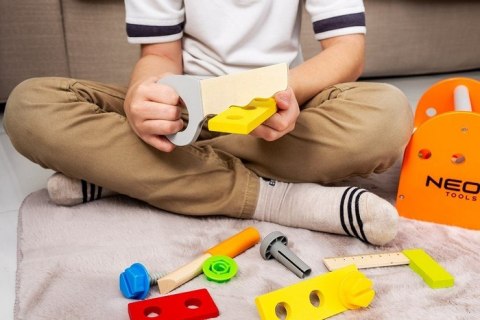 ZESTAW NARZĘDZI DREWNIANYCH DLA DZIECI NEO ZESTAW NARZĘDZI DREWNIANYCH DLA DZIECI NEO
