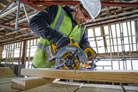 PILARKA TARCZOWA AKUMULATOROWA 190MM XR 54V 2*9.0AH TSTAK DEWALT PILARKA TARCZOWA AKUMULATOROWA 190MM XR 54V 2*9.0AH TSTAK DEWALT