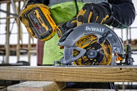 PILARKA TARCZOWA AKUMULATOROWA 190MM XR 54V 2*9.0AH TSTAK DEWALT PILARKA TARCZOWA AKUMULATOROWA 190MM XR 54V 2*9.0AH TSTAK DEWALT